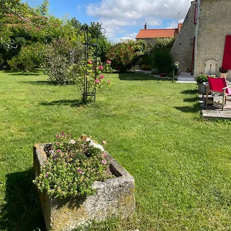 Holiday home Charentaise Contemporaine Anais