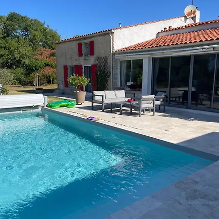 Charentaise Contemporaine * Anais (Charente-Maritime)