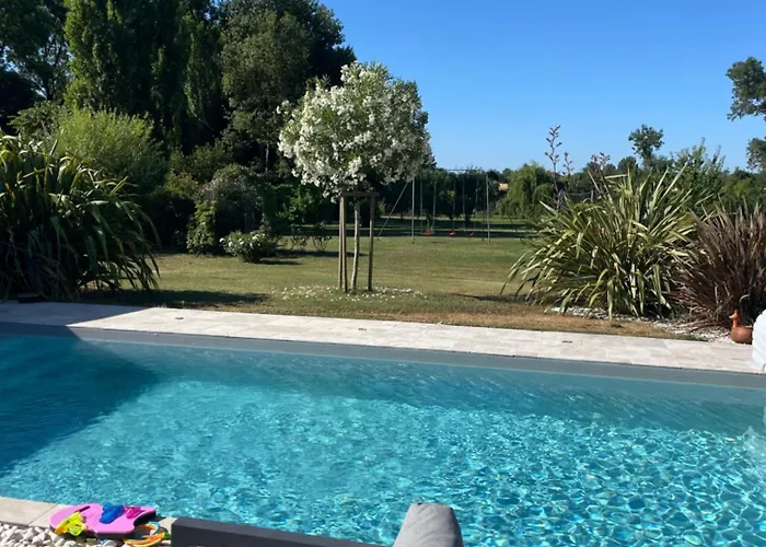 Сasa de vacaciones Charentaise Contemporaine